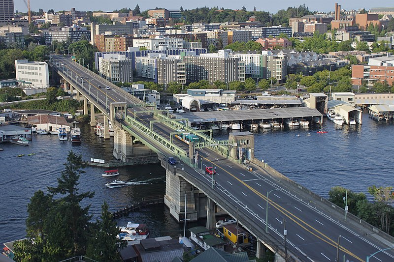 Looking northeast at the University Bridge from the Ship Canal Bridge in Seattle, July 2018
