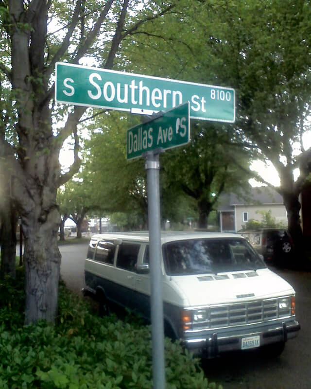 Sign at corner of S Southern Street and Dallas Avenue S, May 20, 2013